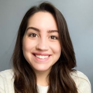 Meet your Posher, Aly